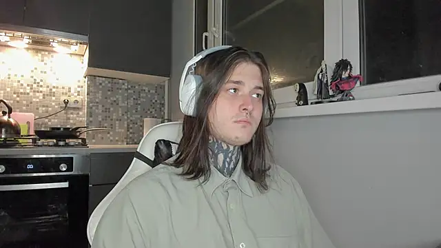  torfin  online show from March 2025 07:48:02 PM