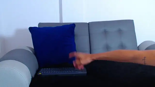 Snapshot of Tristan-bm chatting on March 2025 11:31:02 PM Tristan-bm online show from March 2025 11:31:02 PM