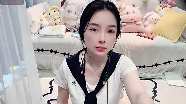 Snapshot of AKiKi711 chatting on April 2026 04:48:02 AM AKiKi711 online show from April 2026 04:48:02 AM