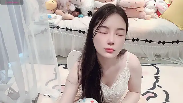 Snapshot of AKiKi711 chatting on May 2026 05:04:01 AM AKiKi711 online show from May 2026 05:04:01 AM