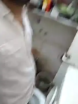 Snapshot of Vickyy_001 chatting on December 2024 12:51:02 PM Vickyy 001 online show from December 2024 12:51:02 PM