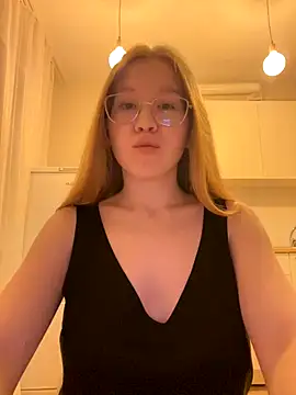 Eva Weyne online show from November 2025 08:21:02 PM