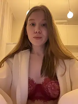 Eva Weyne online show from February 2026 08:27:01 PM