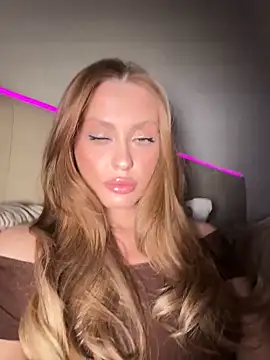 Snapshot of Sweet__Milly chatting on April 2026 06:35:02 PM Sweet Milly online show from April 2026 06:35:02 PM