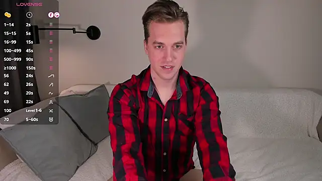 Snapshot of AustinButler chatting on March 2025 08:37:02 PM AustinButler online show from March 2025 08:37:02 PM