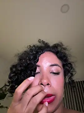 Brunettexio online show from March 2025 05:18:02 AM