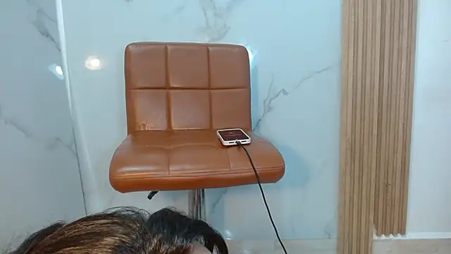 mollyguns online show from September 2025 10:32:01 PM