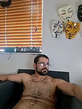 Snapshot of Zander823 chatting on February 2026 06:27:01 PM Zander823 online show from February 2026 06:27:01 PM