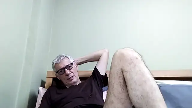 BIGUNCUTHARDCOCK online show from October 2025 12:34:02 PM