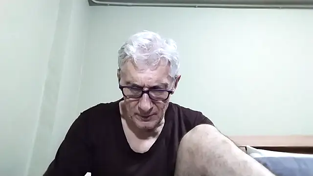 BIGUNCUTHARDCOCK online show from October 2025 01:23:02 PM