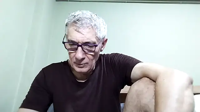 BIGUNCUTHARDCOCK online show from November 2025 01:04:02 AM