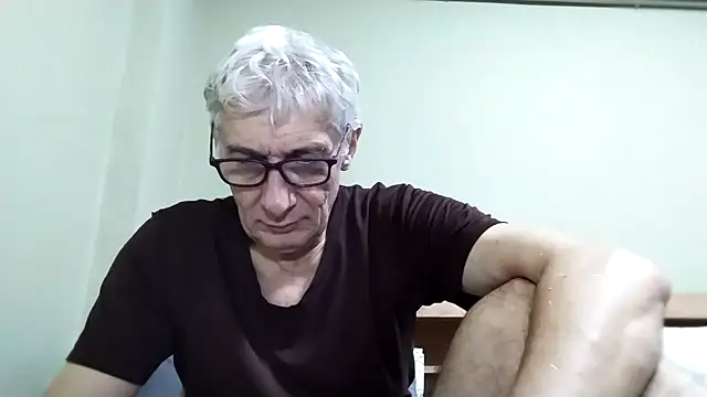 BIGUNCUTHARDCOCK online show from November 2025 01:53:01 AM