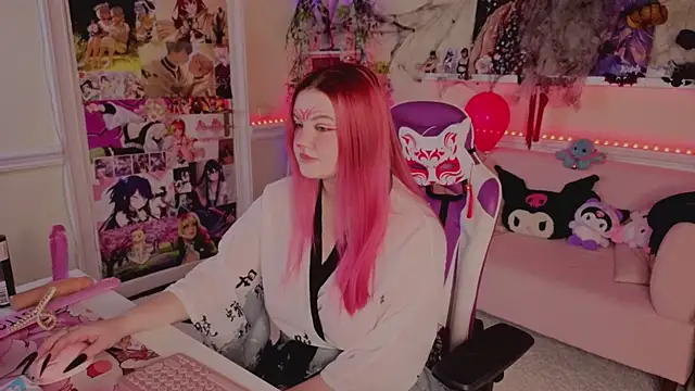 Snapshot of Unholy_Lady chatting on October 2025 06:17:01 AM Unholy Lady online show from October 2025 06:17:01 AM