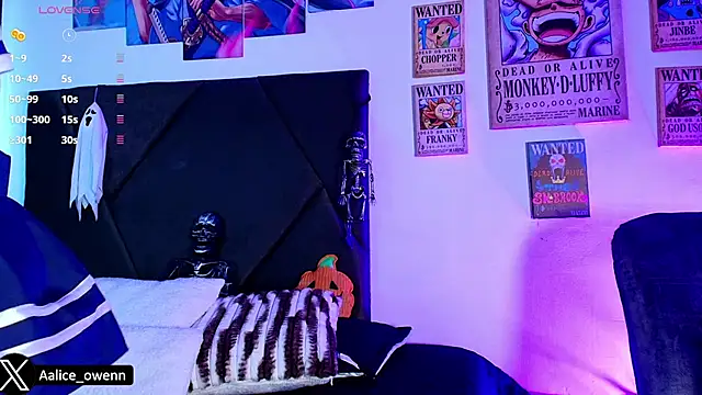 Snapshot of Aliceowenn chatting on October 2025 09:26:02 PM Aliceowenn online show from October 2025 09:26:02 PM