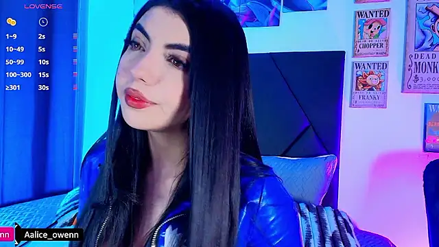 Snapshot of Aliceowenn chatting on January 2026 12:36:01 AM Aliceowenn online show from January 2026 12:36:01 AM