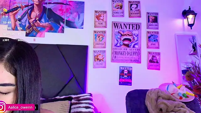 Snapshot of Aliceowenn chatting on February 2026 09:11:01 PM Aliceowenn online show from February 2026 09:11:01 PM