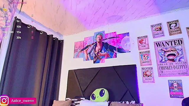 Snapshot of Aliceowenn chatting on February 2026 09:10:02 PM Aliceowenn online show from February 2026 09:10:02 PM