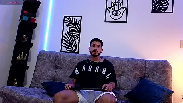 Snapshot of Bruno_Mattos chatting on December 2024 12:43:02 AM Bruno Mattos online show from December 2024 12:43:02 AM