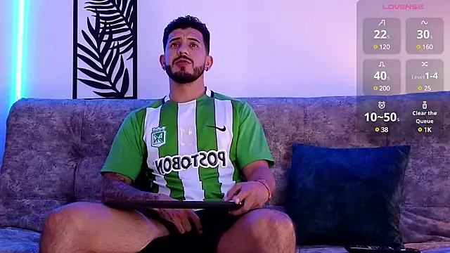 Snapshot of Bruno_Mattos chatting on December 2024 06:03:02 PM Bruno Mattos online show from December 2024 06:03:02 PM