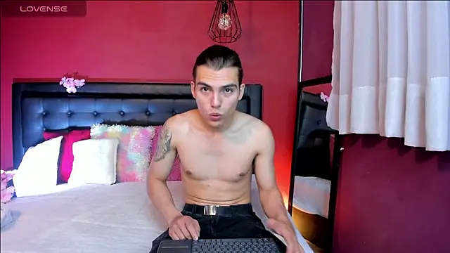  Tattoo Couple online show from November 2025 01:54:02 PM