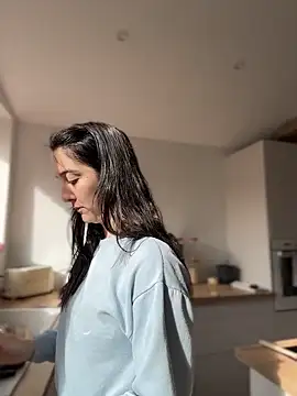  Juliette online show from March 2026 09:50:02 AM