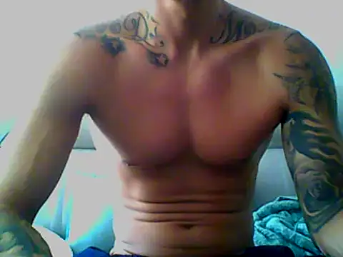 Snapshot of Skater29xx2 chatting on December 2024 07:11:01 PM Skater29xx2 online show from December 2024 07:11:01 PM