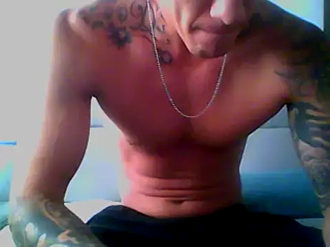 Snapshot of Skater29xx2 chatting on January 2025 03:34:02 PM Skater29xx2 online show from January 2025 03:34:02 PM