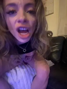 greedybratt online show from September 2025 05:53:01 AM