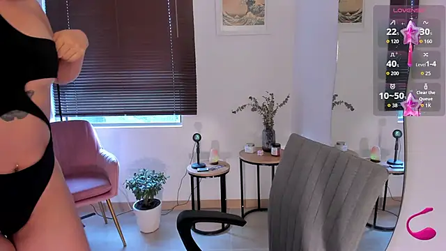 Snapshot of ameliegraham chatting on September 2025 07:48:01 PM ameliegraham online show from September 2025 07:48:01 PM