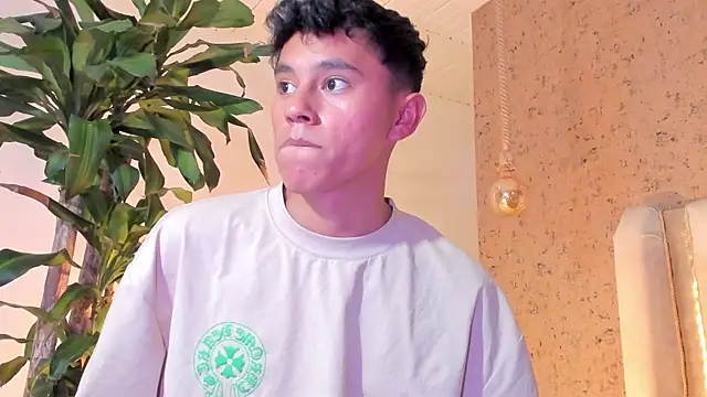 Angel esteban fx online show from February 2025 07:04:02 AM