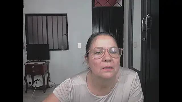 Snapshot of Stepmom_slut_50 chatting on February 2026 07:21:02 PM Stepmom slut 50 online show from February 2026 07:21:02 PM