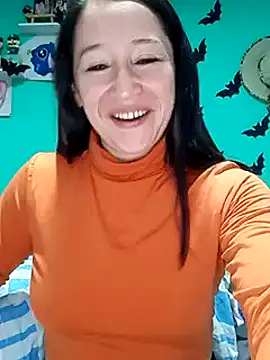 emilypoppy3 online show from February 2025 03:27:02 PM