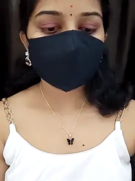 Angleannie online show from February 2026 05:24:01 PM