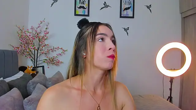 im sarah34 online show from March 2025 09:19:02 AM