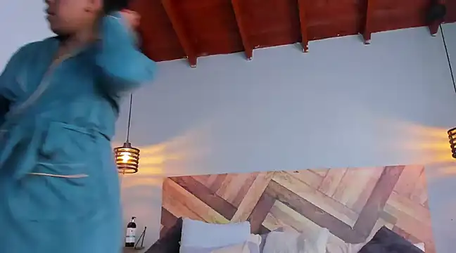 EmmilyBrant online show from February 2025 06:08:02 PM