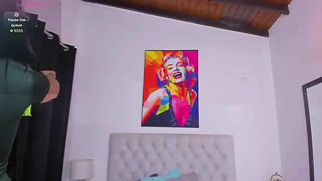 KristalFoxx online show from November 2025 09:59:01 PM