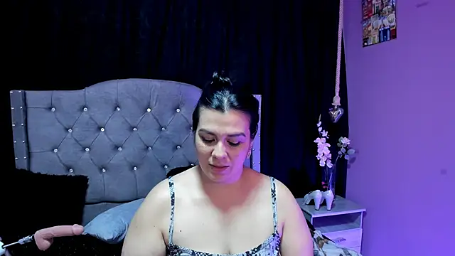 martina foxy  online show from February 2025 10:26:02 PM