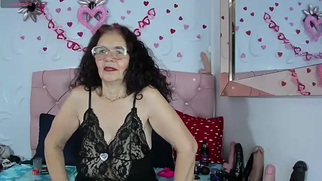 agatha ross26 online show from February 2025 05:59:01 PM