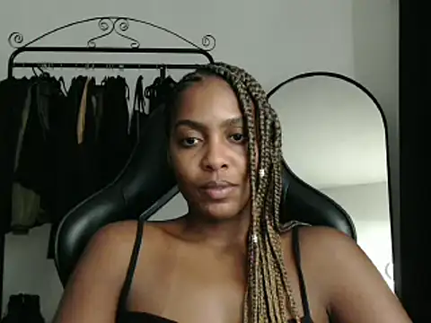 marisilva br online show from February 2025 03:36:02 AM