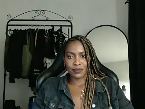 marisilva br online show from March 2025 12:11:02 AM