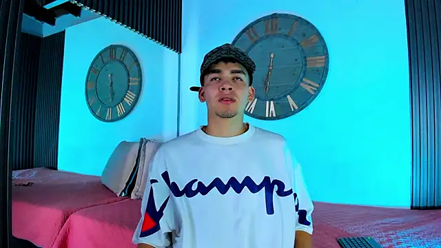 Mike 0233  online show from February 2025 03:54:01 AM