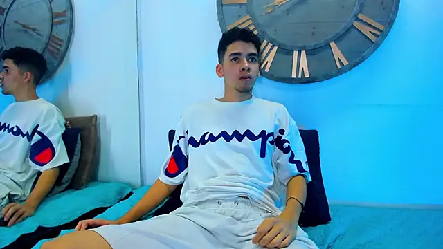 Mike 0233  online show from February 2025 07:56:01 AM