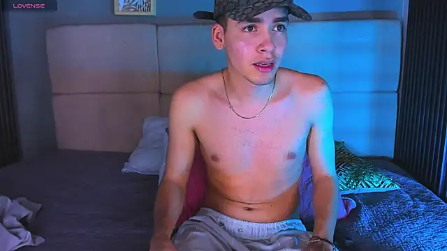 Mike 0233  online show from February 2025 08:16:01 AM