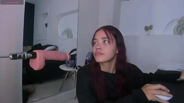 violeth hill online show from September 2025 01:34:01 PM