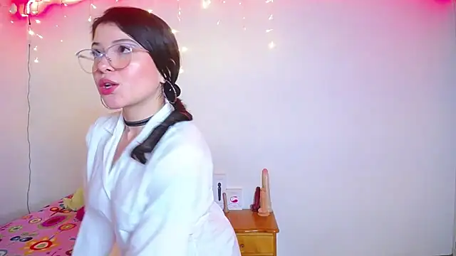 juli05star20 online show from January 2025 05:03:01 AM