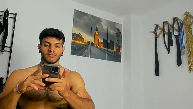 JuanBlade online show from October 2025 02:13:01 PM