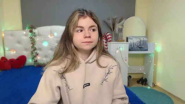 TinaRedly online show from January 2026 06:24:02 PM