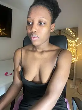 kellya  online show from November 2025 10:52:02 PM