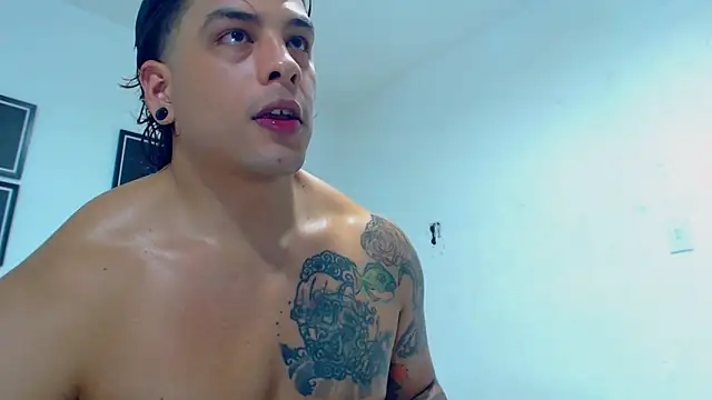 SilvaBranko online show from February 2025 10:42:01 PM