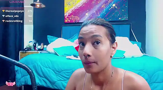 Snapshot of megan_collins96 chatting on January 2025 06:57:02 PM megan collins96 online show from January 2025 06:57:02 PM